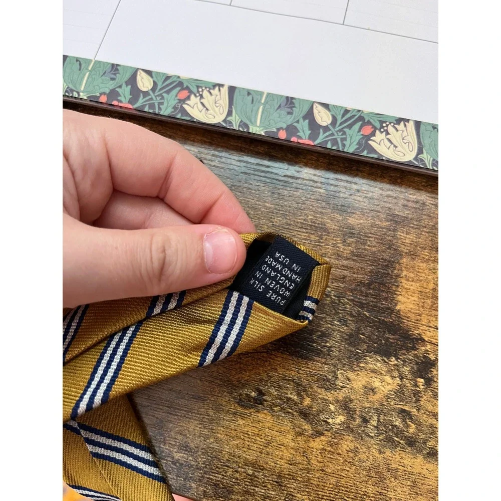 Brooks Brothers Makers Gold Yellow Navy Blue Stripe Corporate Old Money Silk Tie